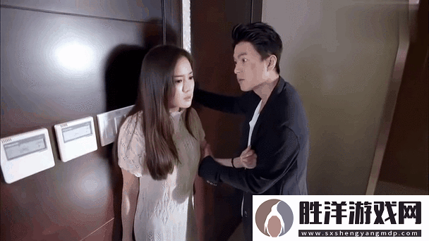 趁夫不在給公公侵犯，她的選擇揭開驚天秘密！禁忌愛情背后的真相讓人窒息