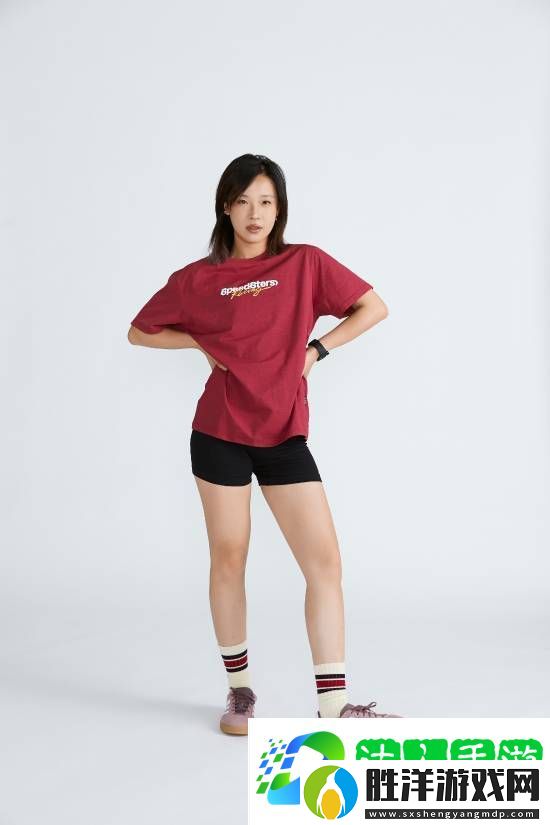 美女UP主撞臉刺客信條影奈緒江